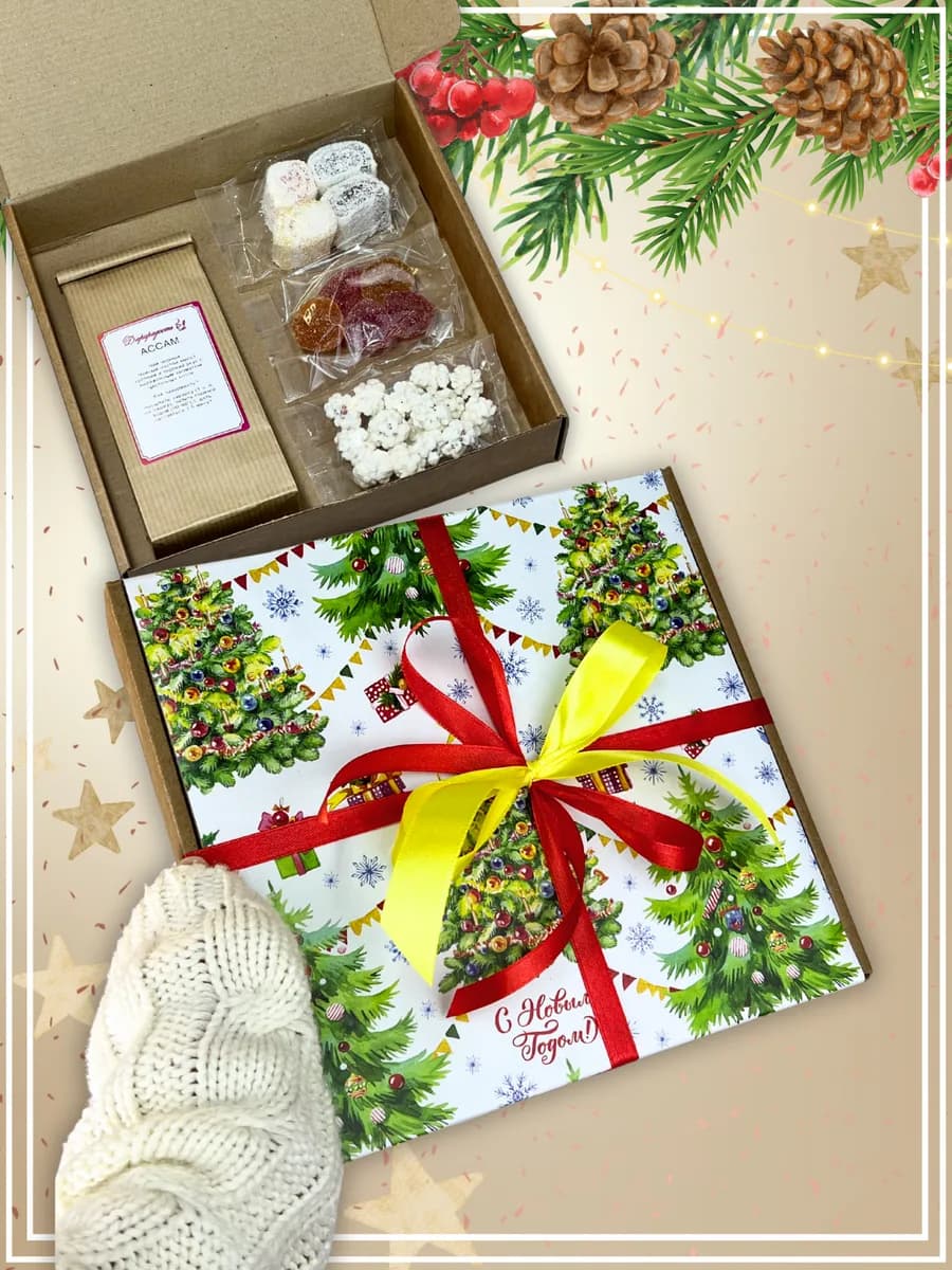 Вкусный подарок на Новый год набор чая бокс сладостей