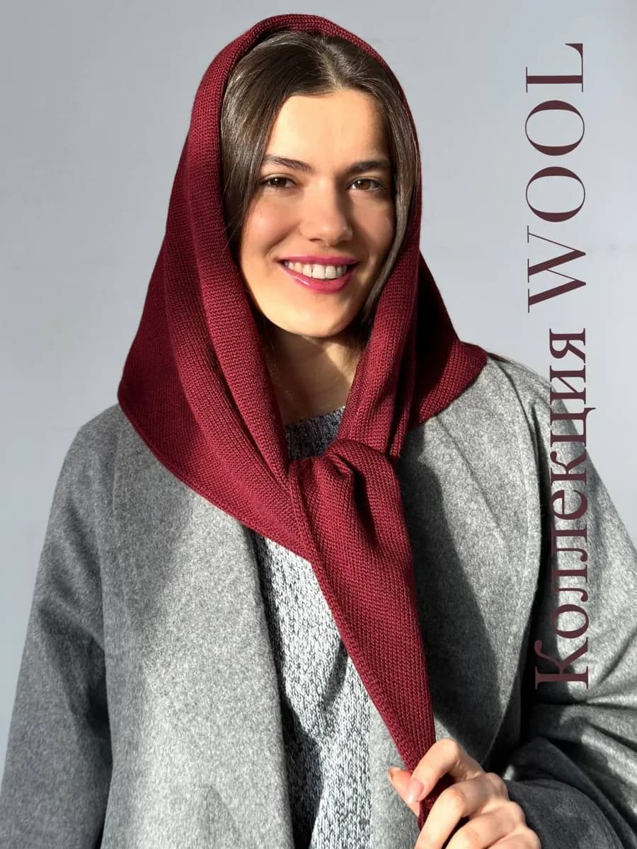 Косынка вязаная осенняя