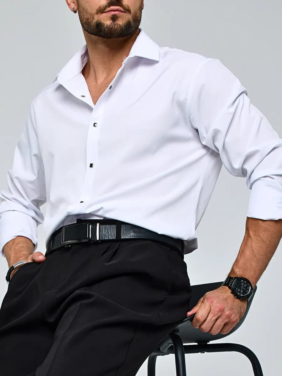 Рубашка на кнопках приталенная