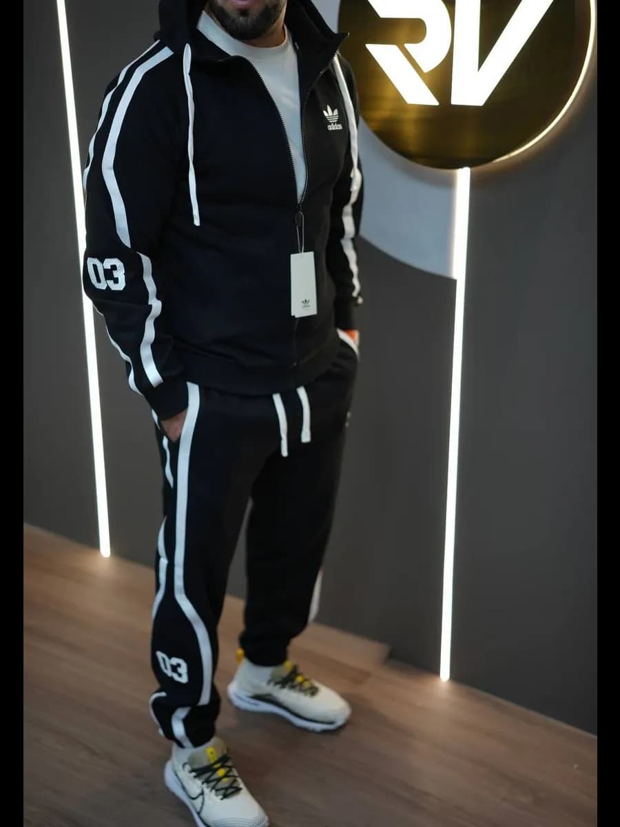 Спортивный костюм демисезонный