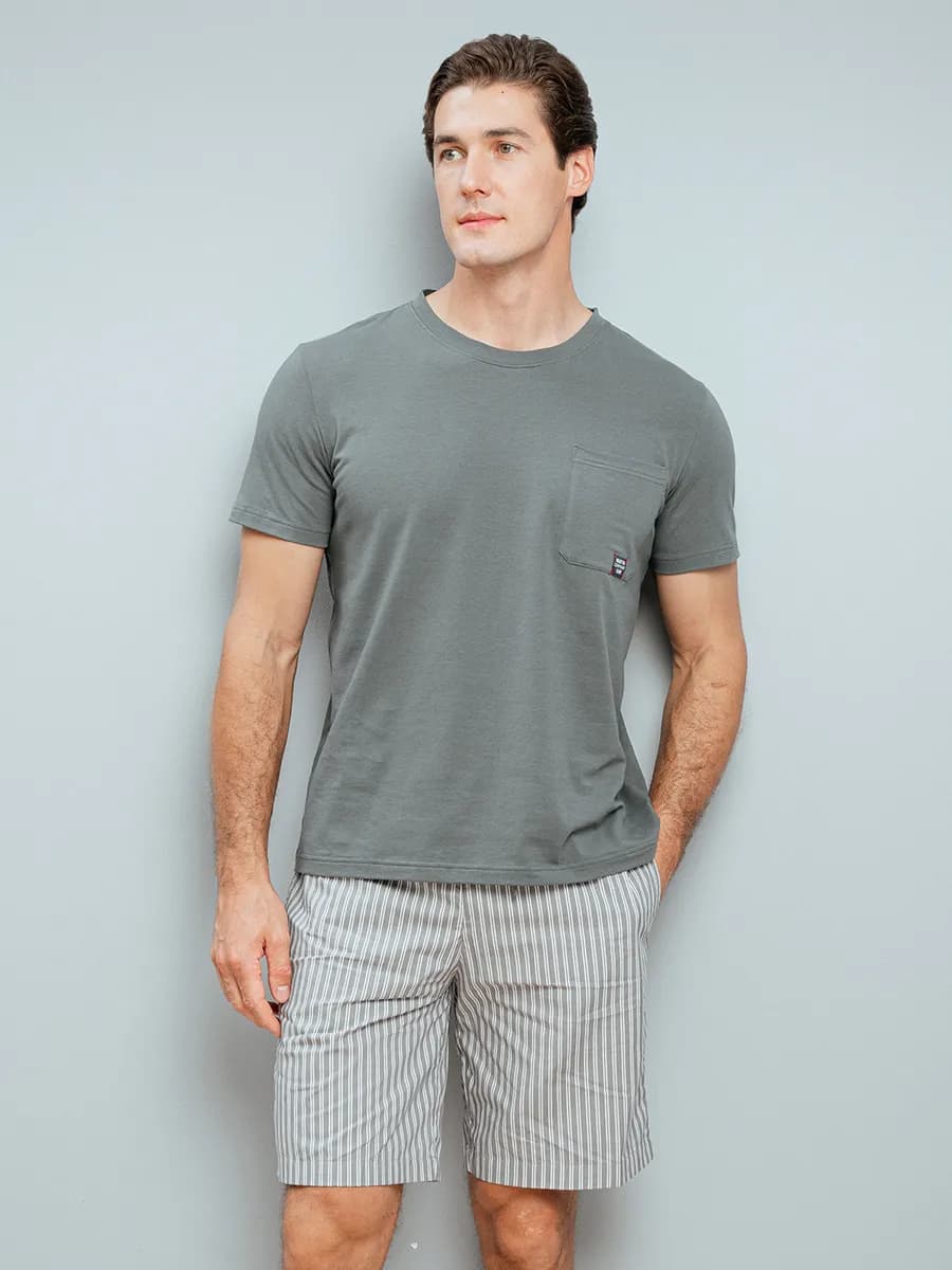 Пижама домашняя с шортами и футболкой