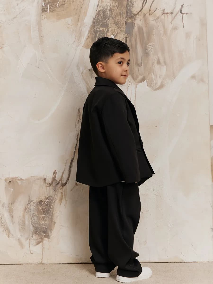 Костюм с пиджаком праздничный в садик