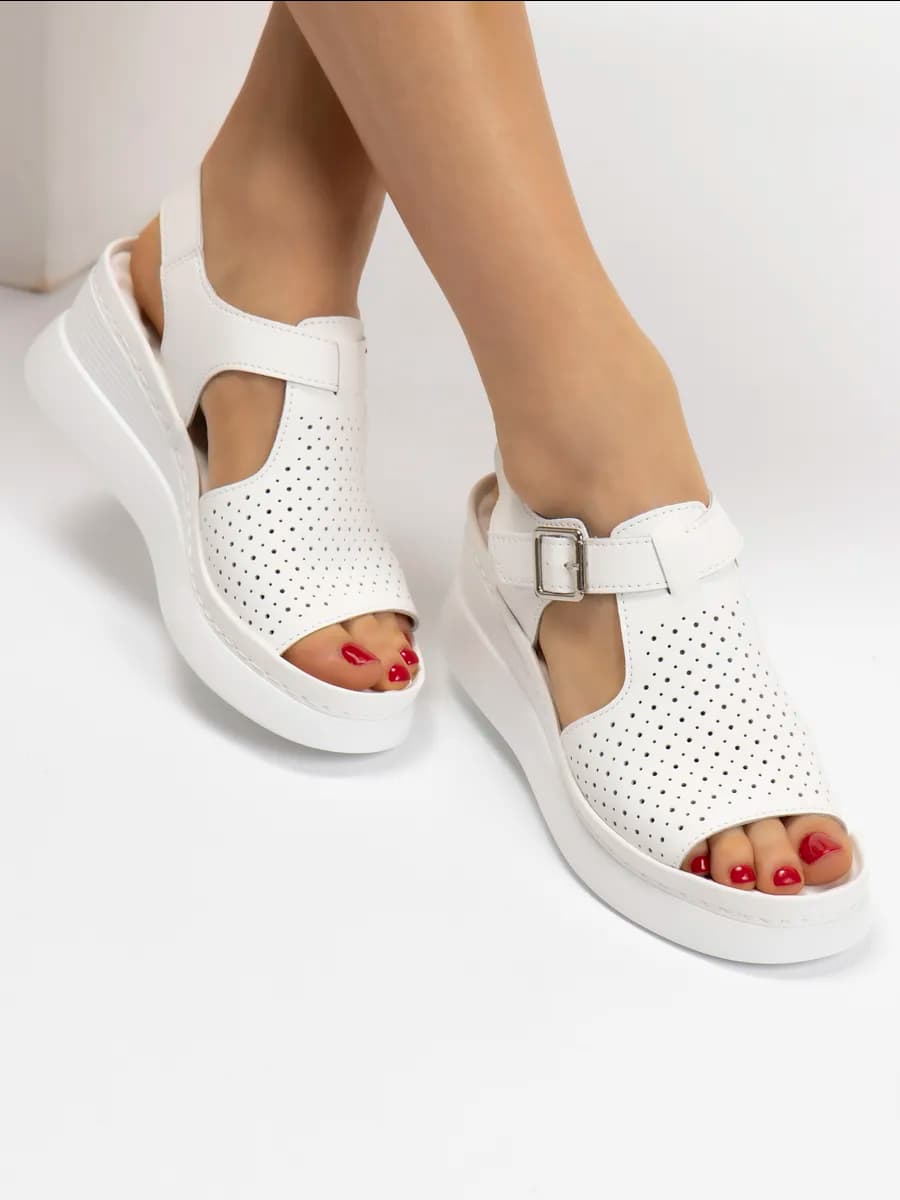 Босоножки женские летние