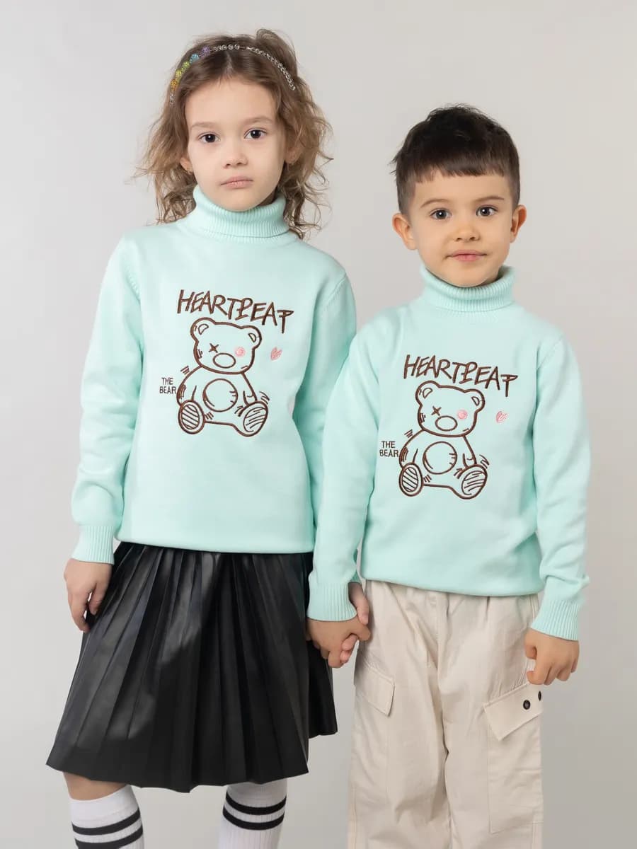 Свитер-водолазка