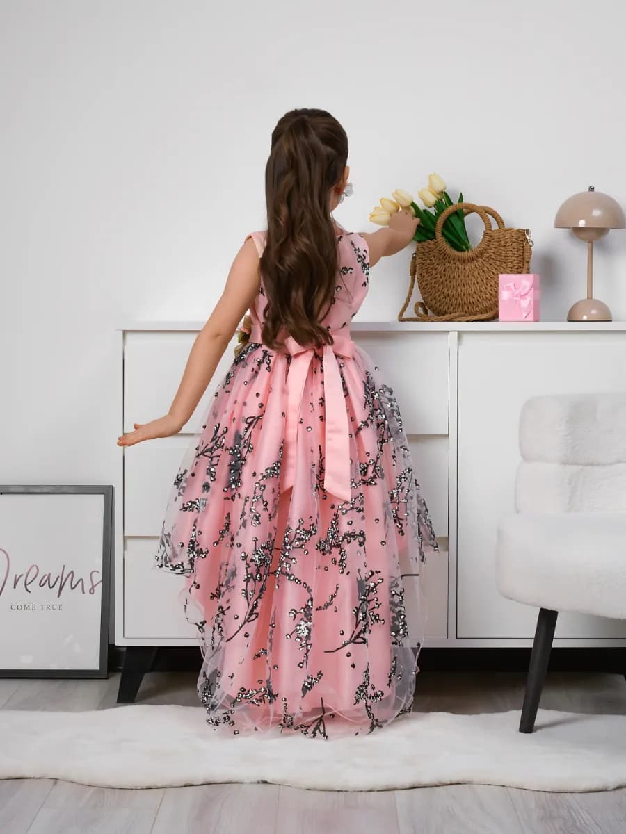 Платье нарядное праздничное