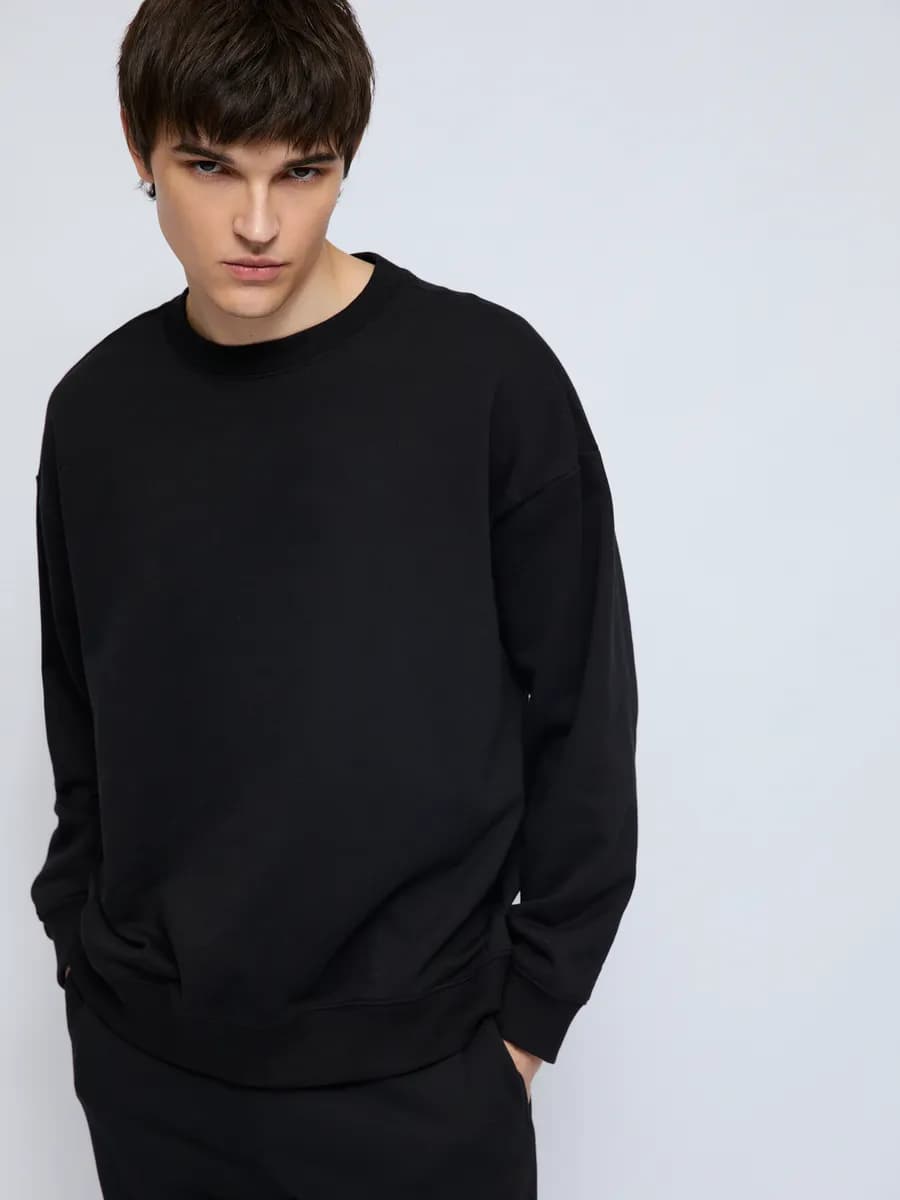 Мужской оверсайз свитшот однотонный