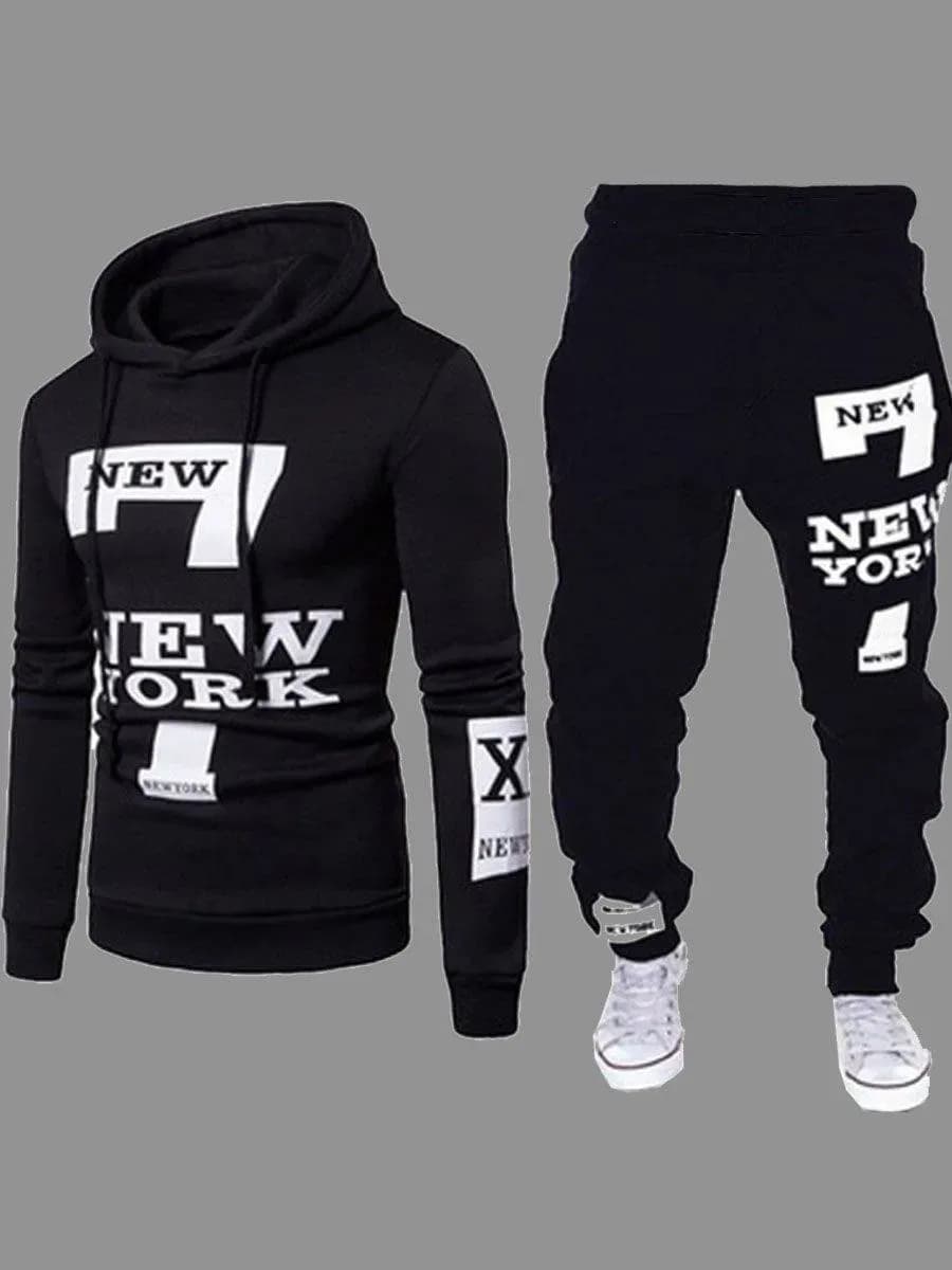 Костюмы спортивные осенние