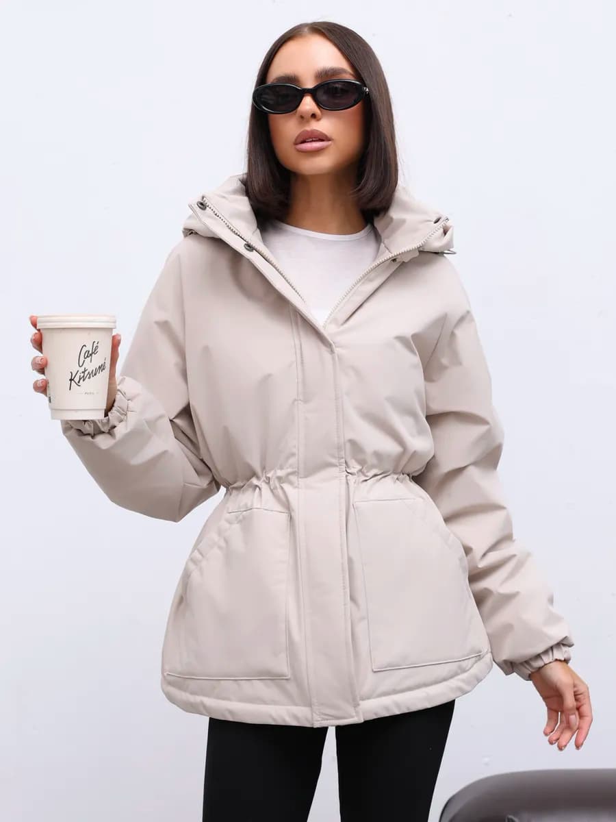 Куртка демисезонная с капюшоном удлиненная парка