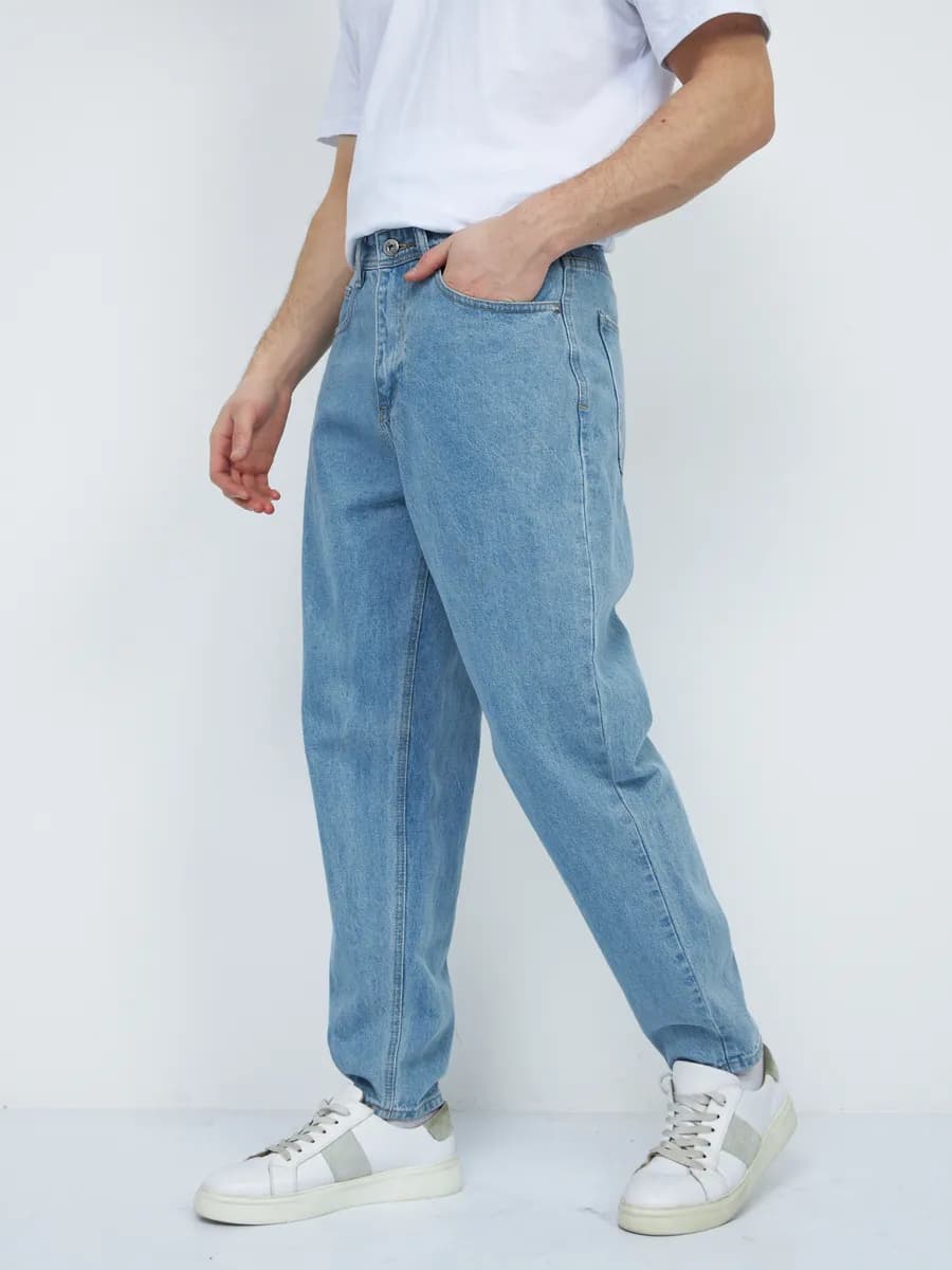 Джинсы широкие бананы