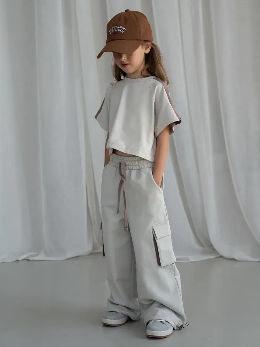 Костюм для девочки, футболка и штаны