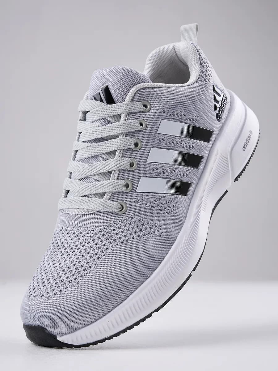 Кроссовки летние дышащие спортивные тканевые