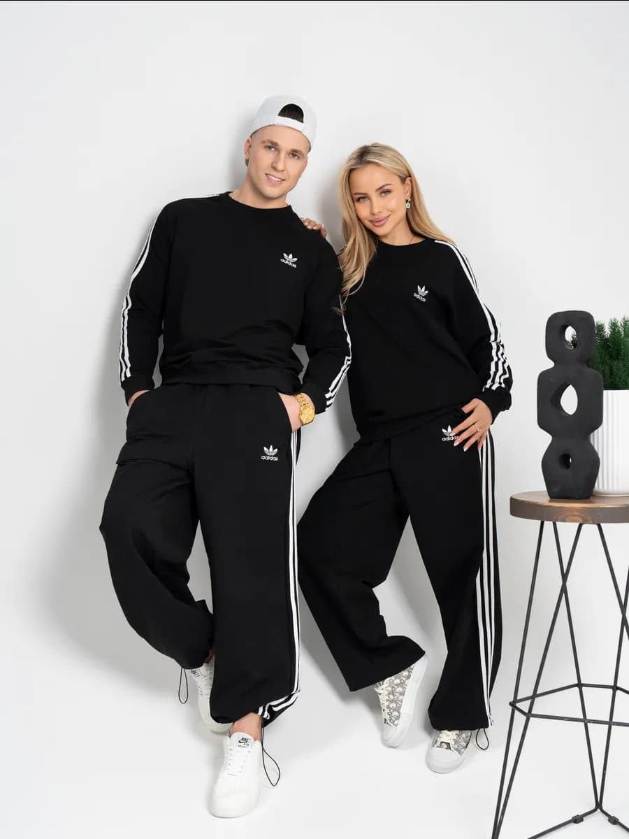 Костюм спортивный оверсайз с вышивкой Весна-Лето