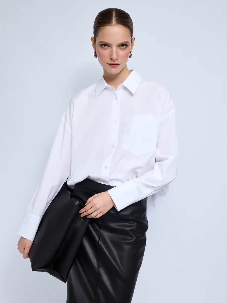 Женская рубашка оверсайз с карманом