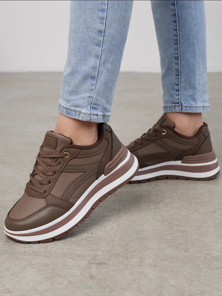 Кроссовки демисезонные