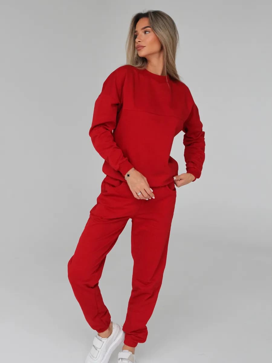 Костюм спортивный