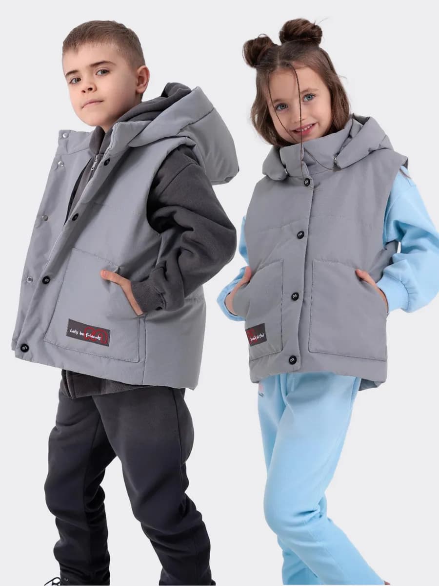 Жилетка утепленная безрукавка демисезонная