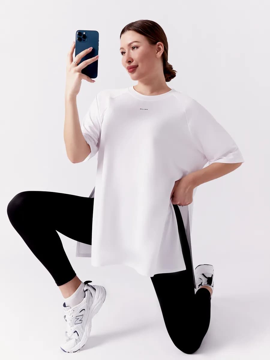 Спортивная футболка оверсайз