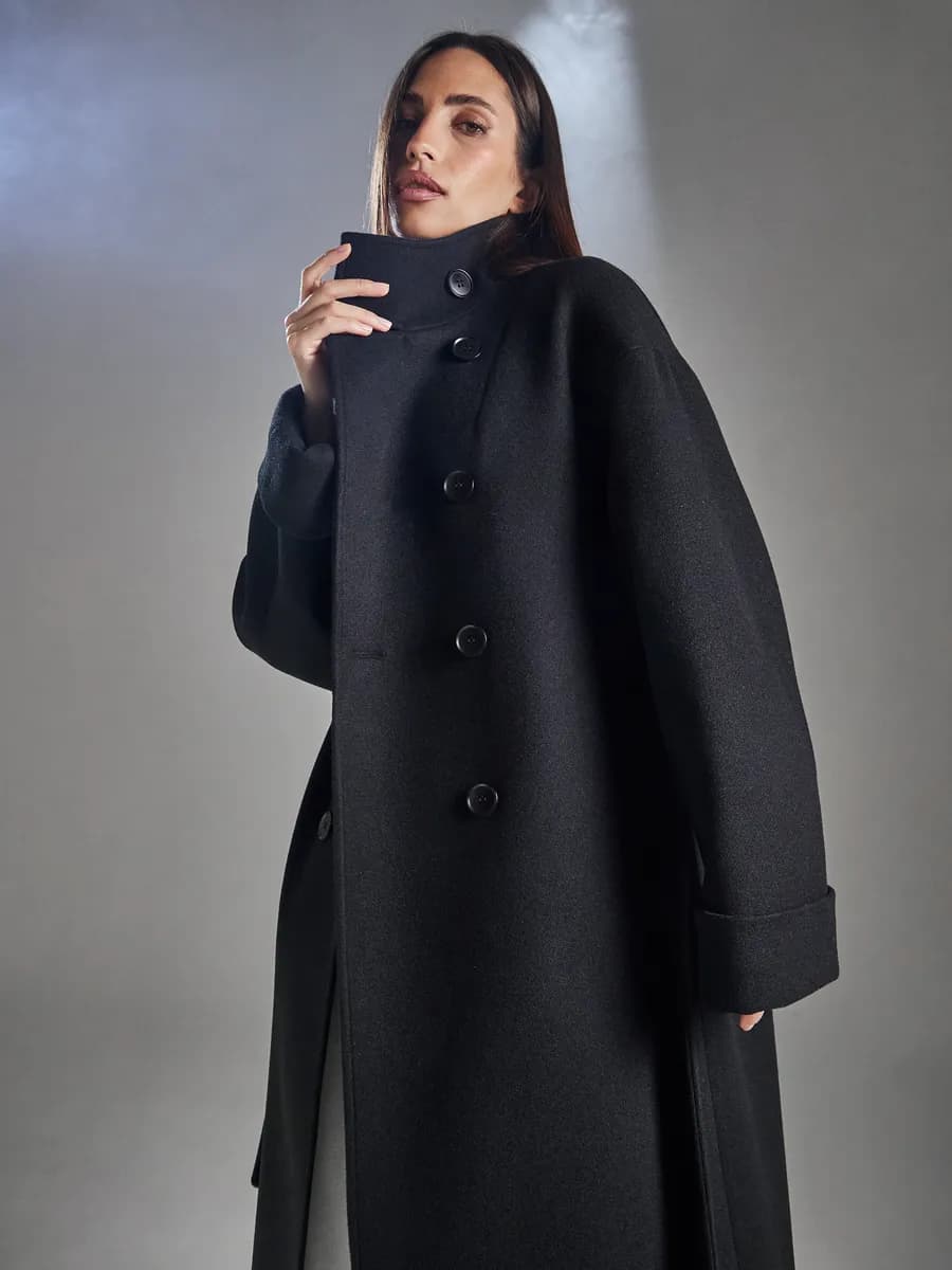 Пальто демисезонное длинное двубортное воротник стойка