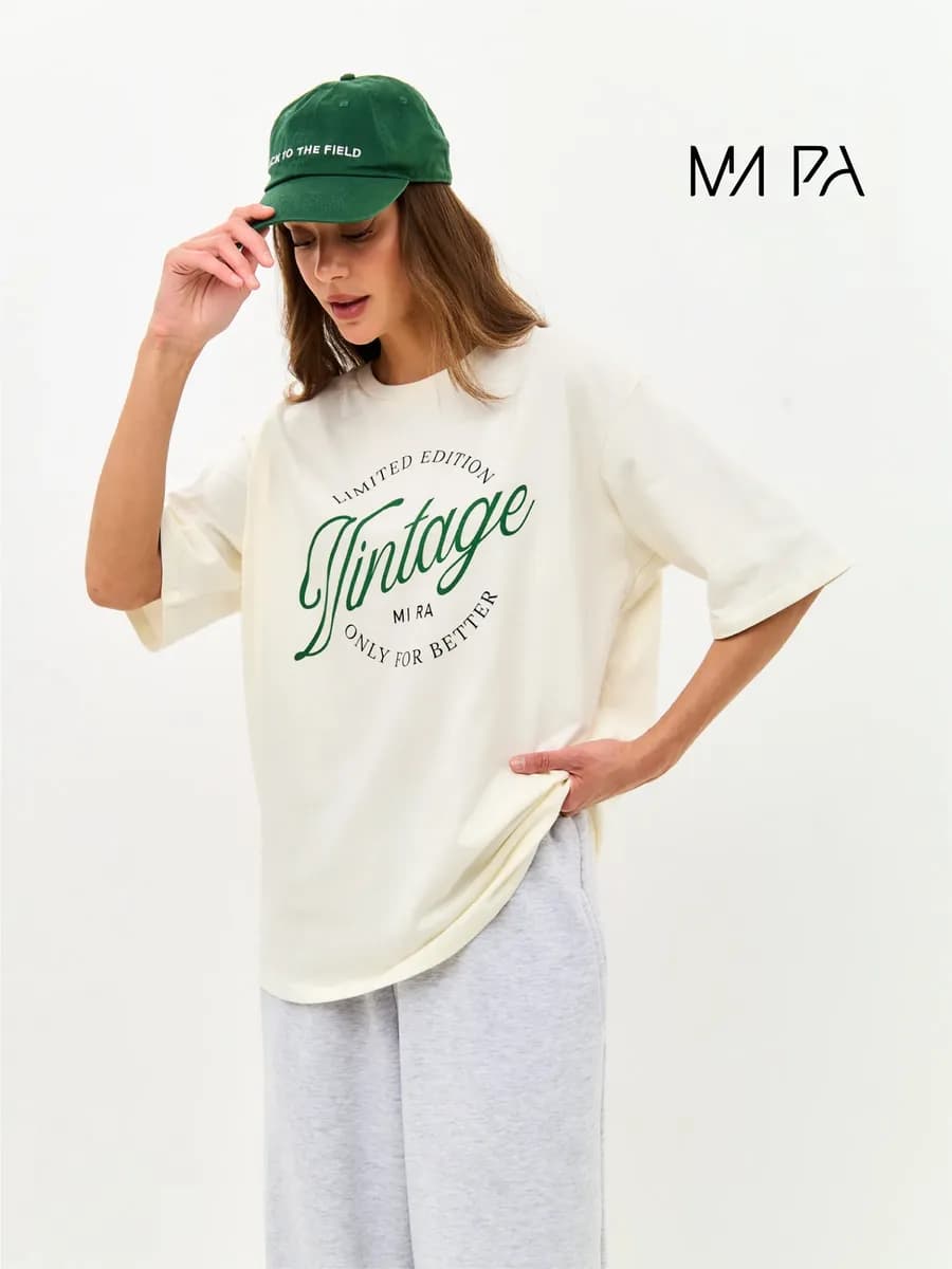 Футболка оверсайз с принтом надписью