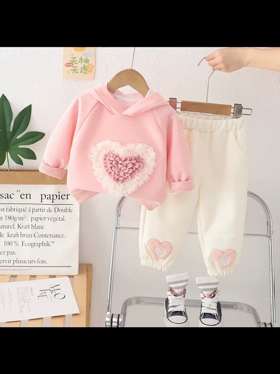 Костюм для девочек двойка модный