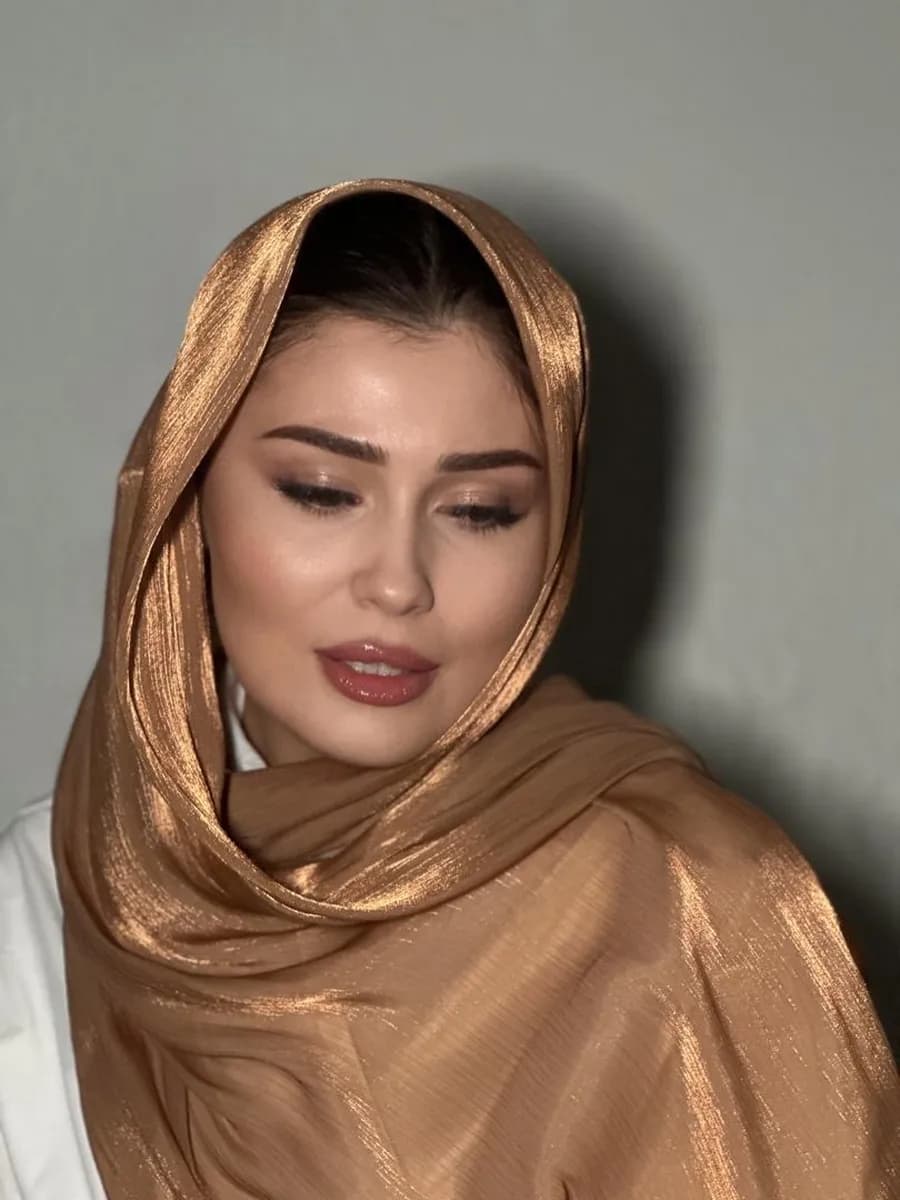 Трендовый шарф органза карамельный