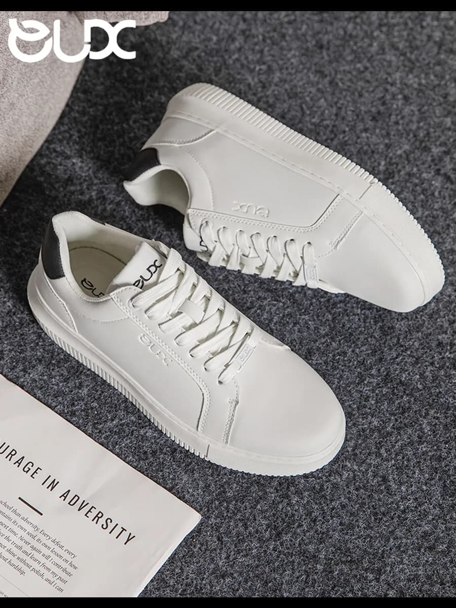 Кроссовки мужские белые