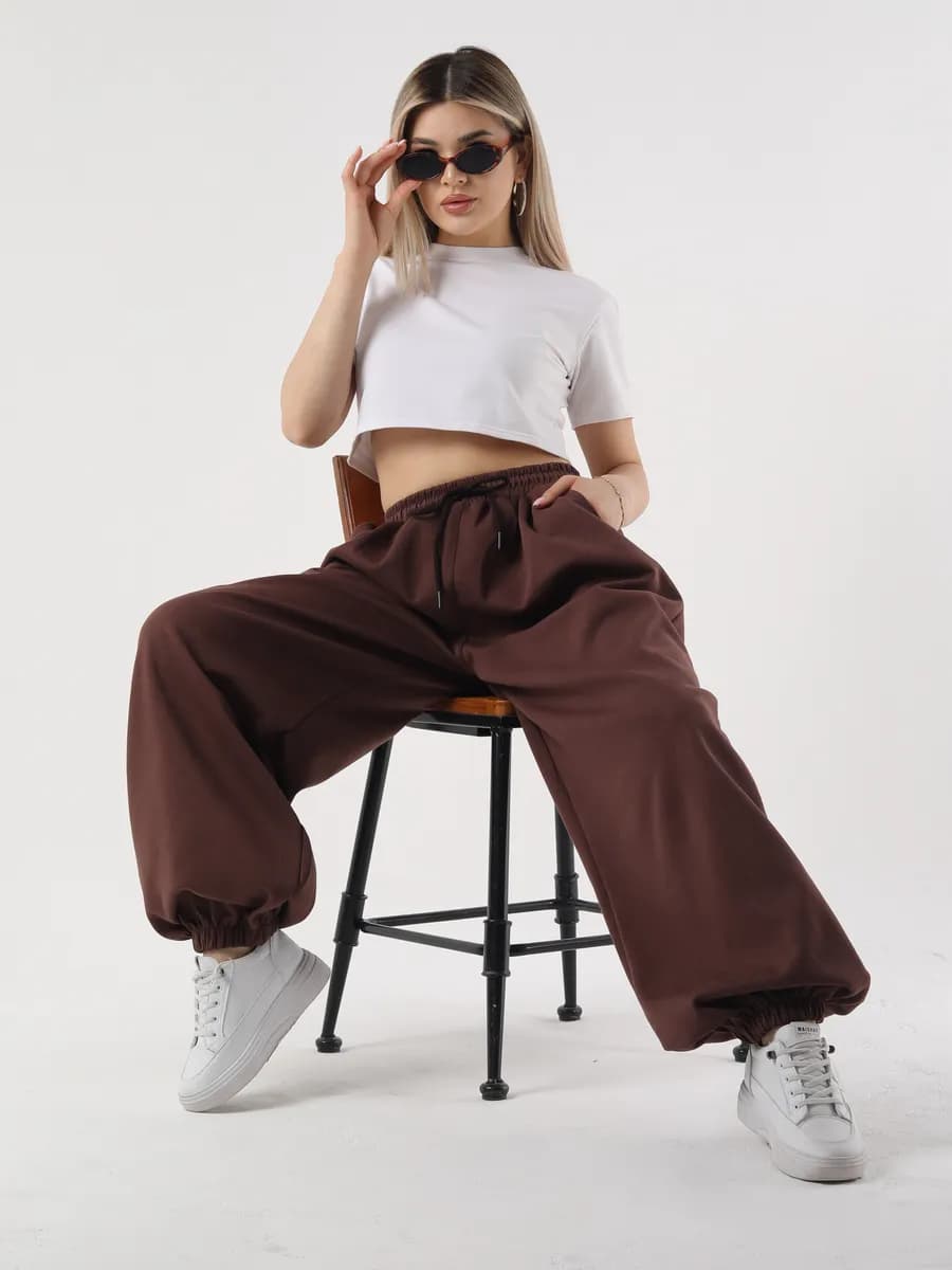 Брюки спортивные свободные на резинке