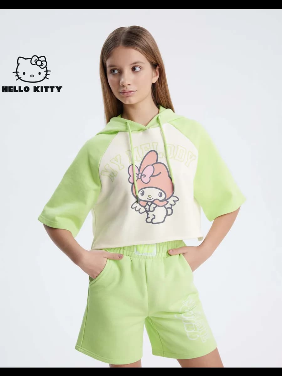 Укороченное худи колор-блок с принтом Melody