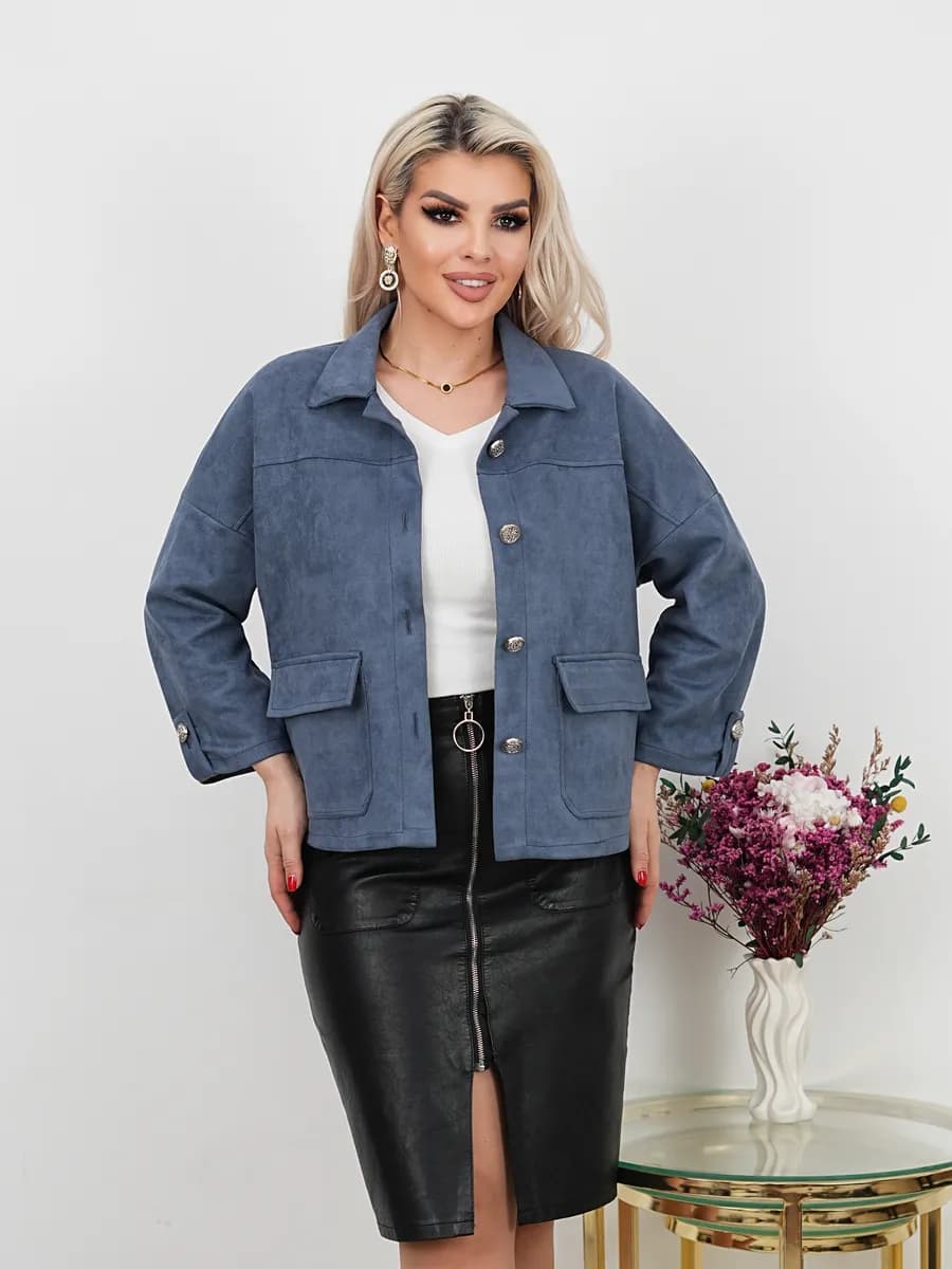 Укороченный пиджак нарядный также для офиса