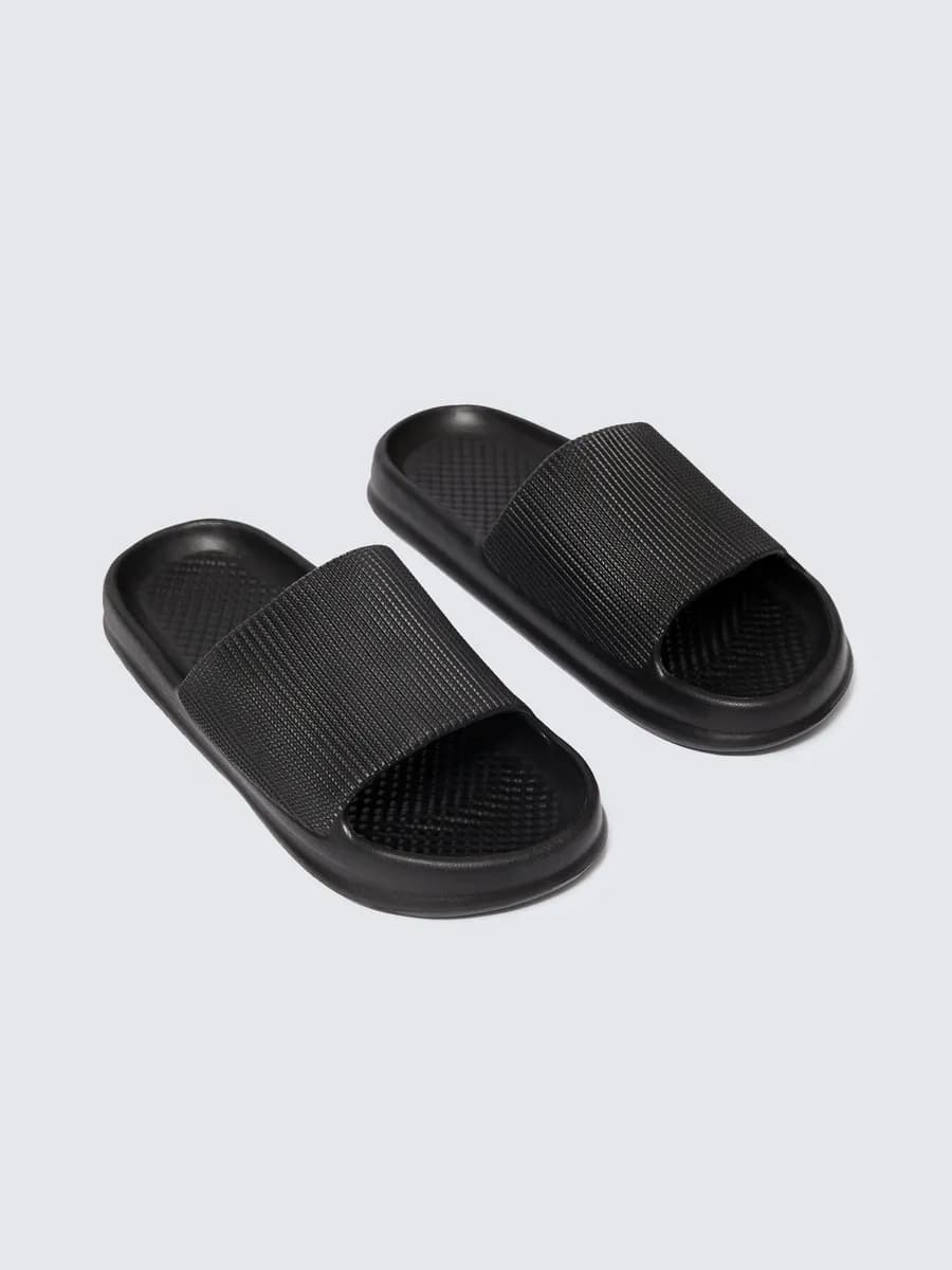 Женские пляжные шлёпанцы