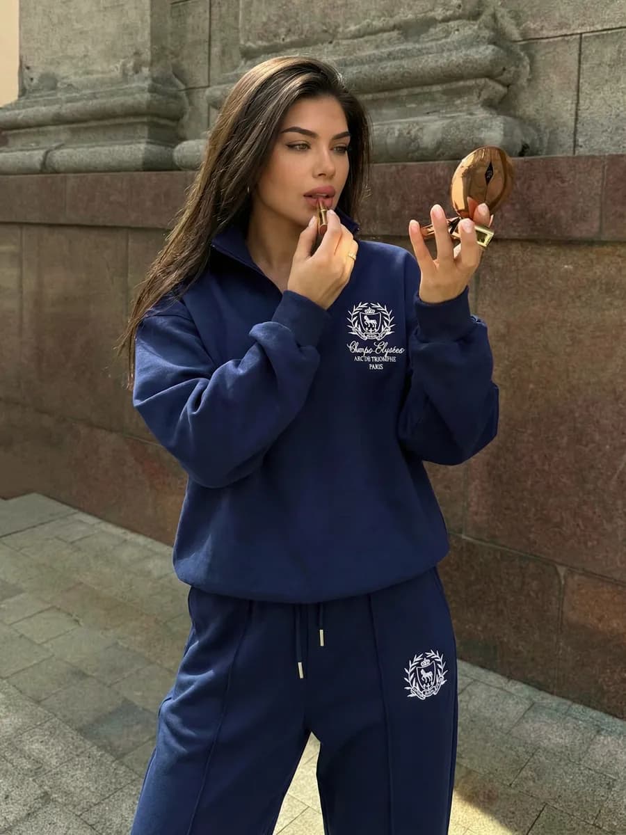 Спортивный костюм полузамок с принтом