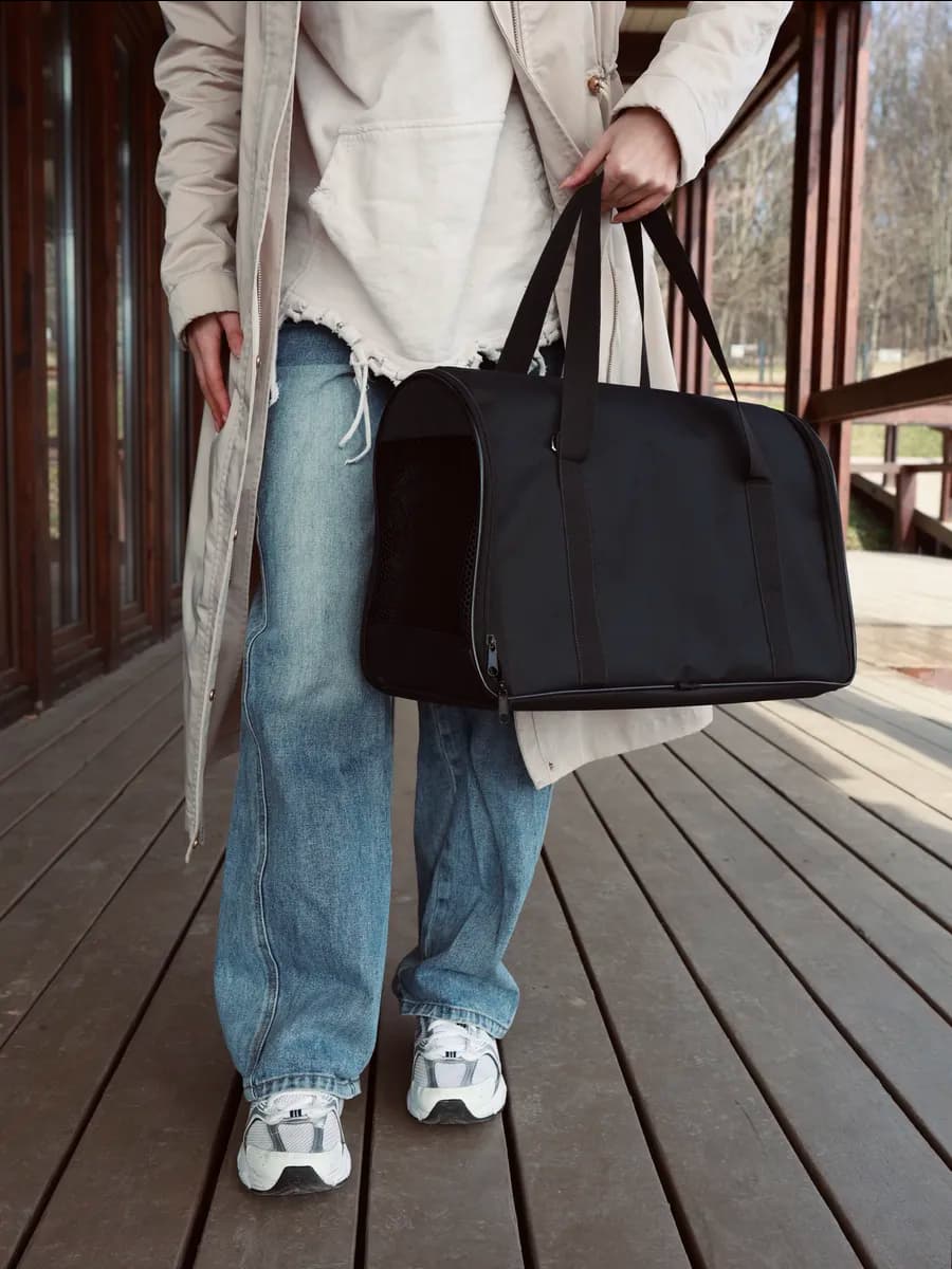 Сумка переноска для кошек с твердым дном