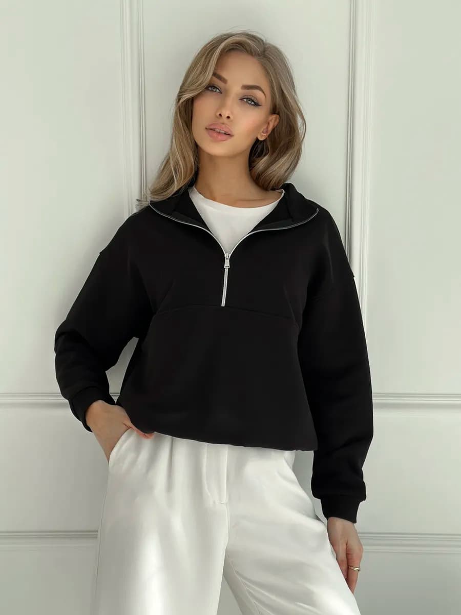 Свитшот с замком на горле укороченный