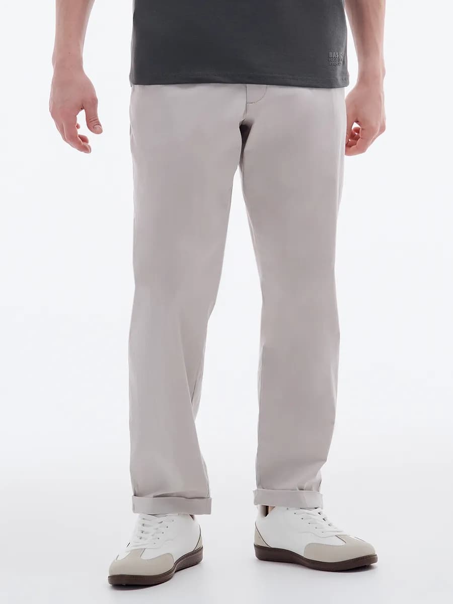 Укороченные зауженные брюки