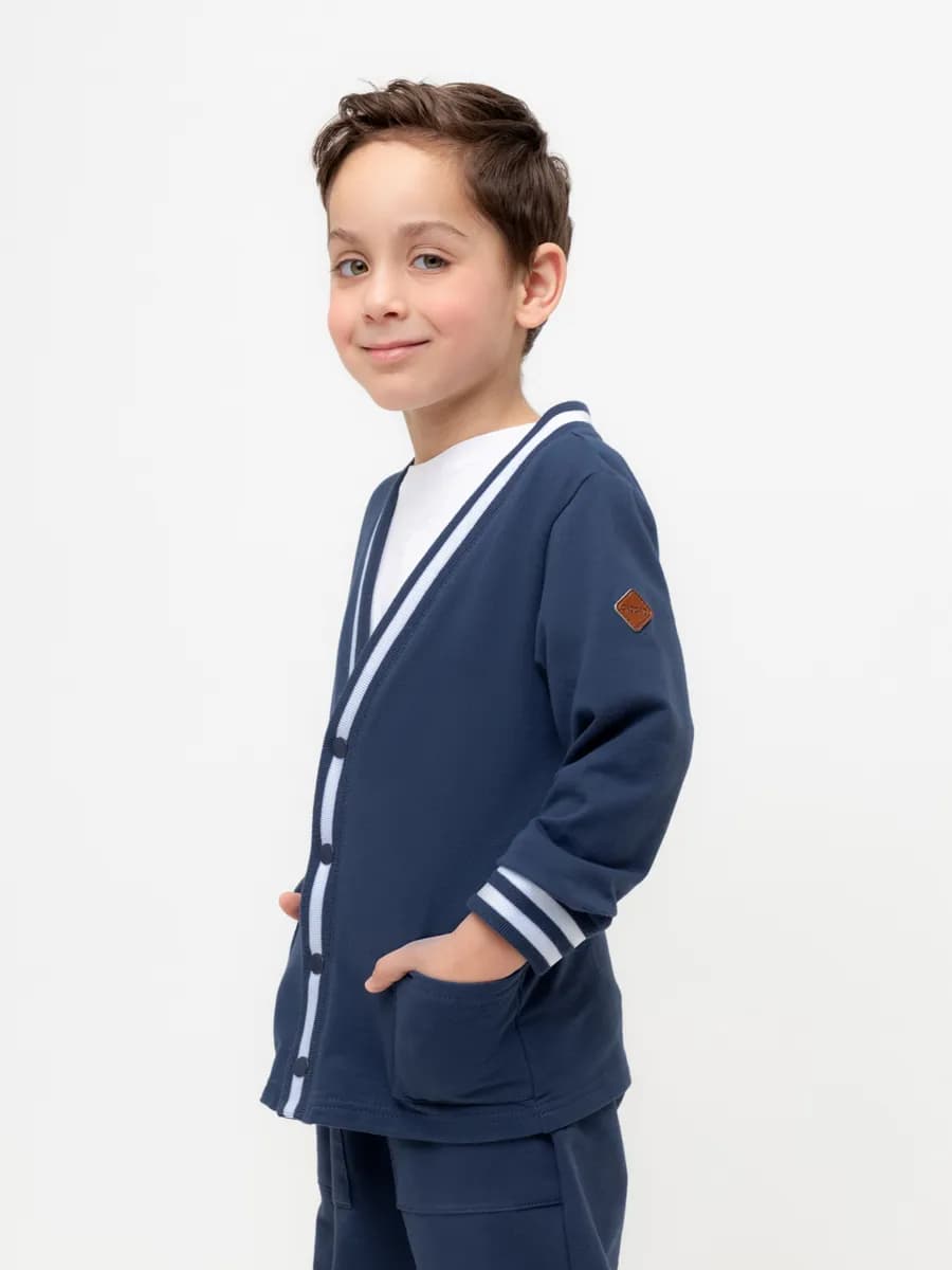 Трикотажный жакет на кнопках для мальчика