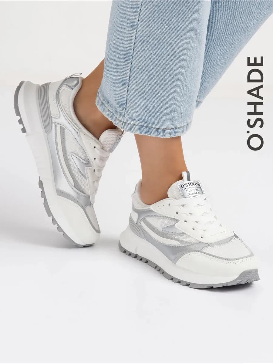 Кроссовки белые женские