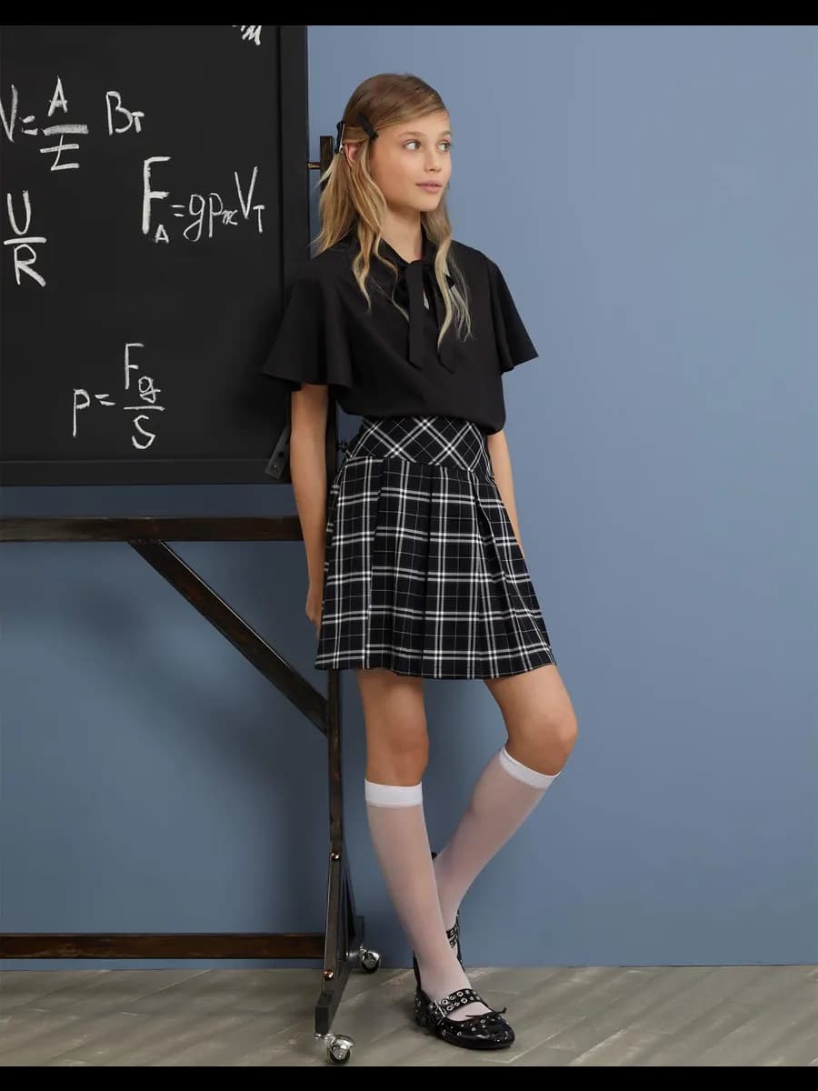 Клетчатая юбка в складку школьная на резинке