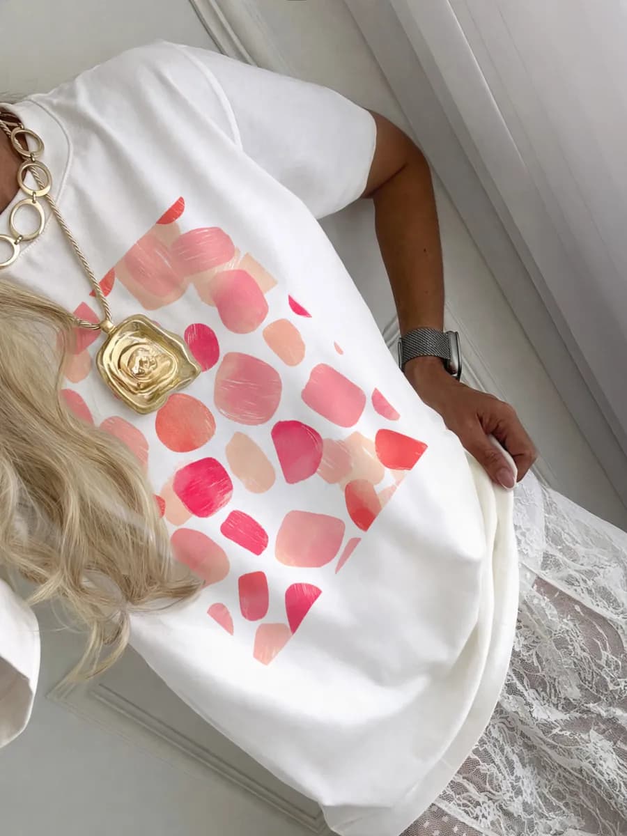 Футболка нарядная с принтом хлопковая