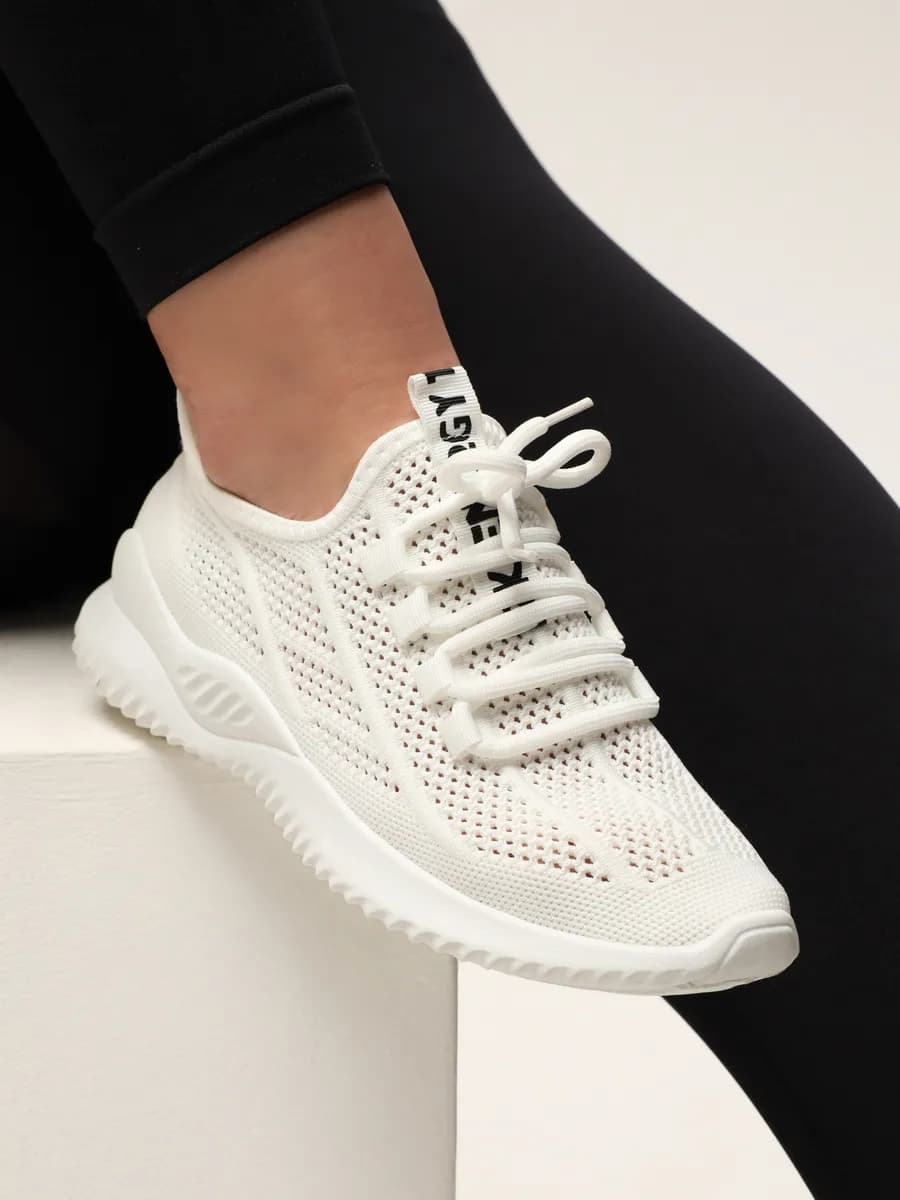 Кроссовки в сетку дышащие летние