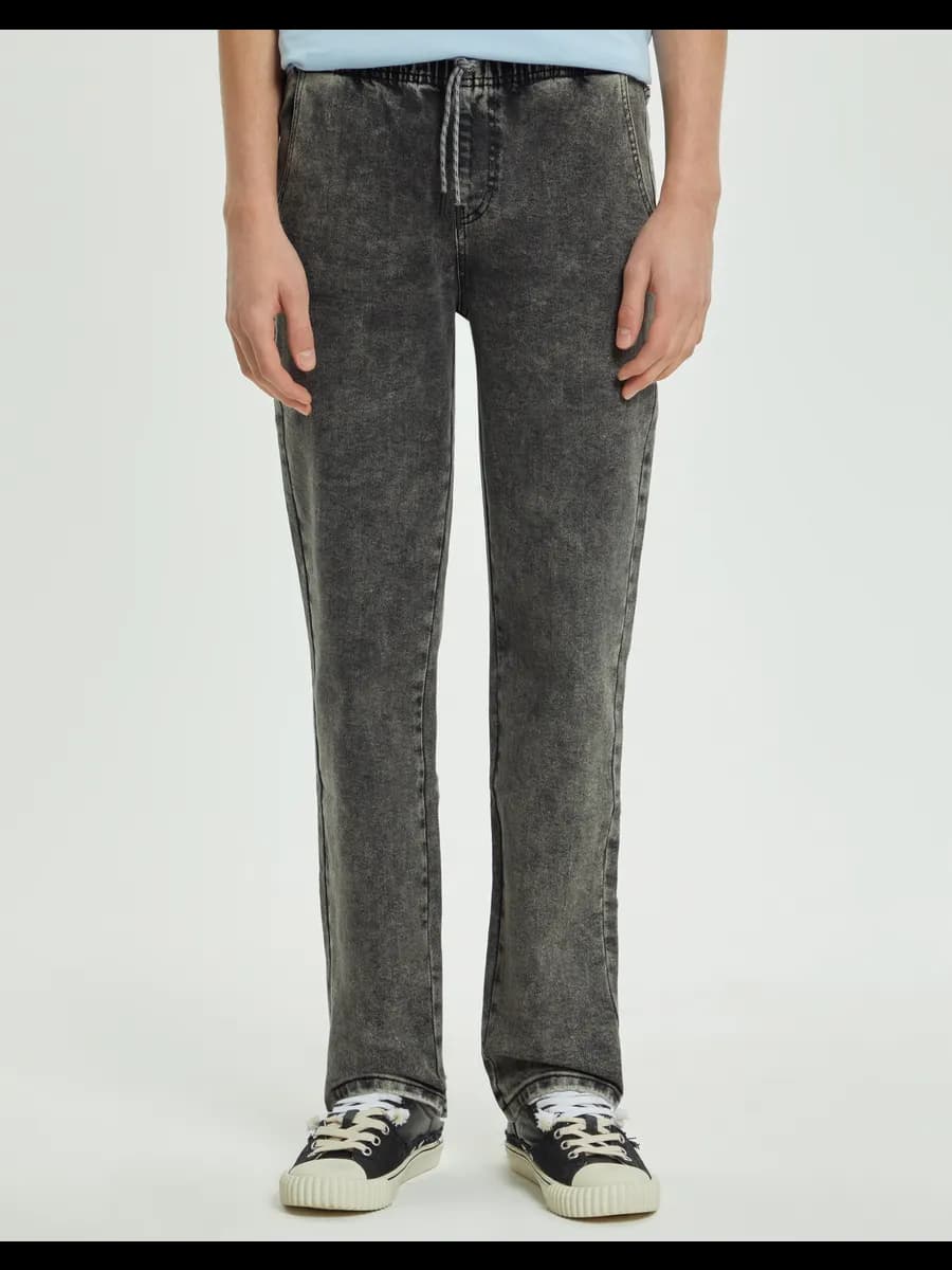 Серые джинсы Comfort