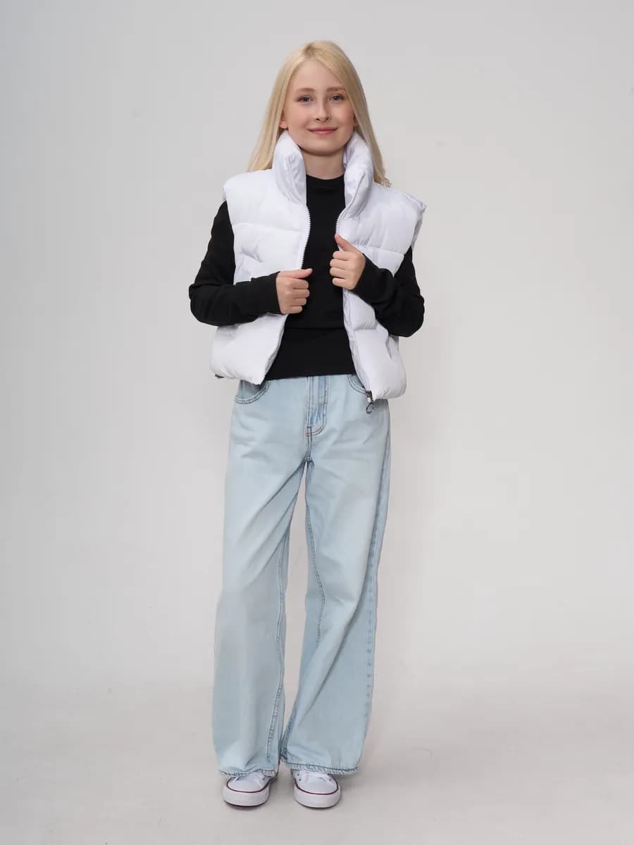 Жилетка утепленная безрукавка демисезонная