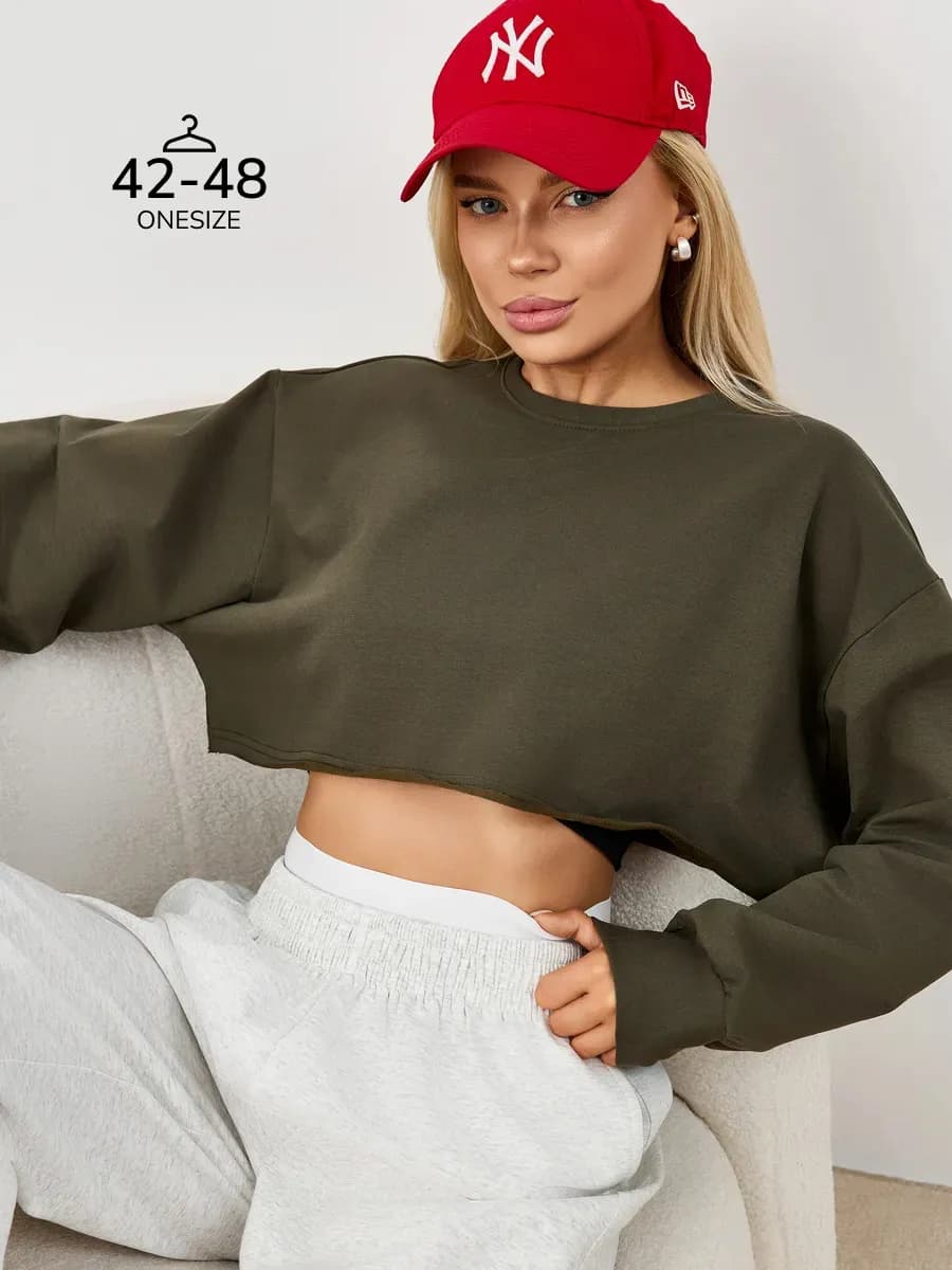 Свитшот оверсайз укороченный