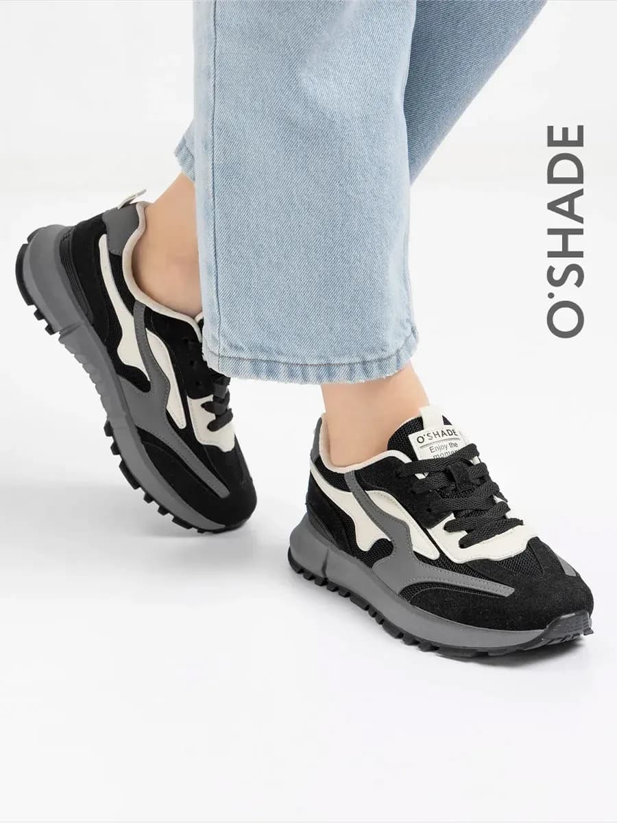 Кроссовки женские черные