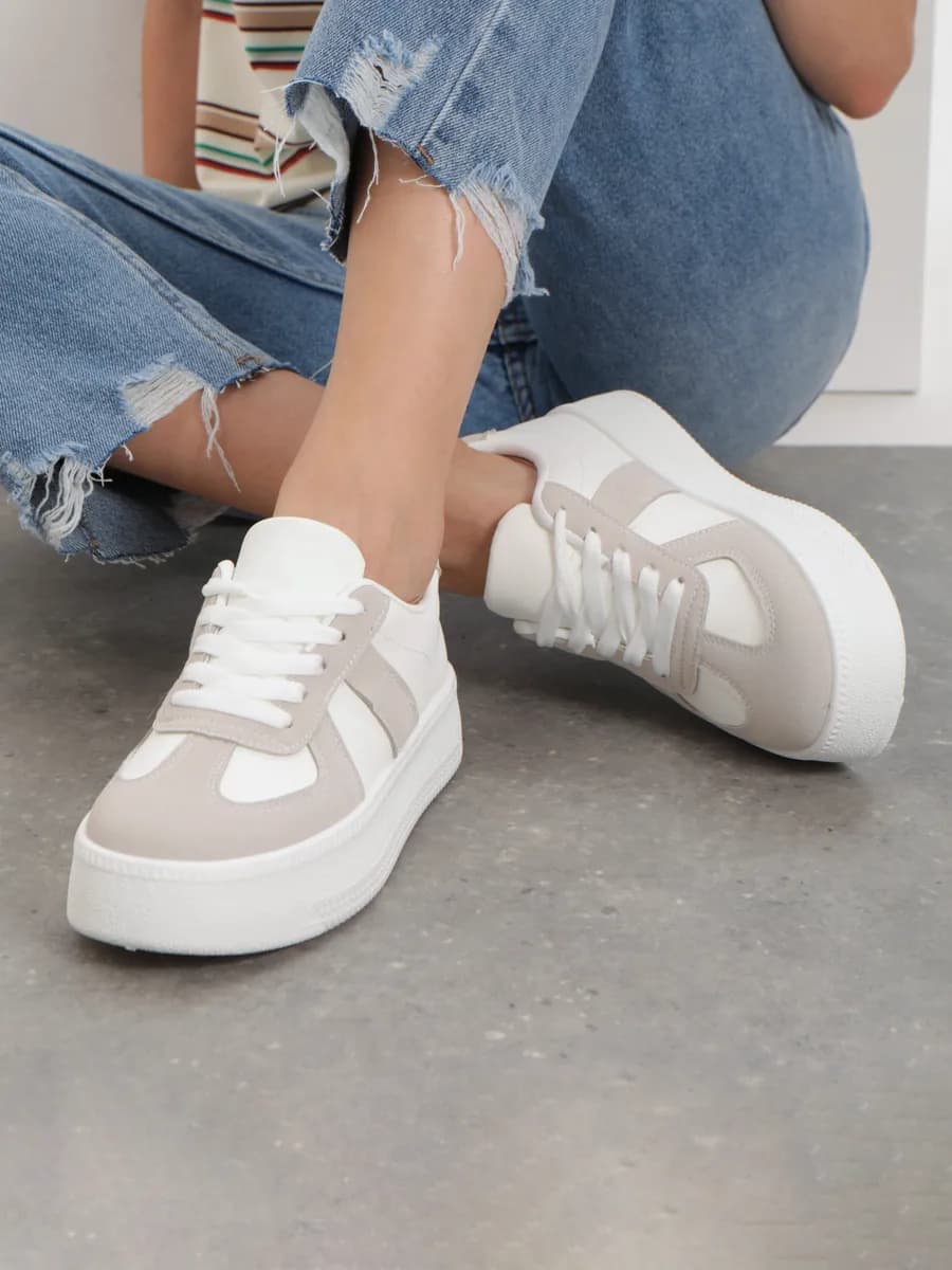 Кеды белые на высокой платформе