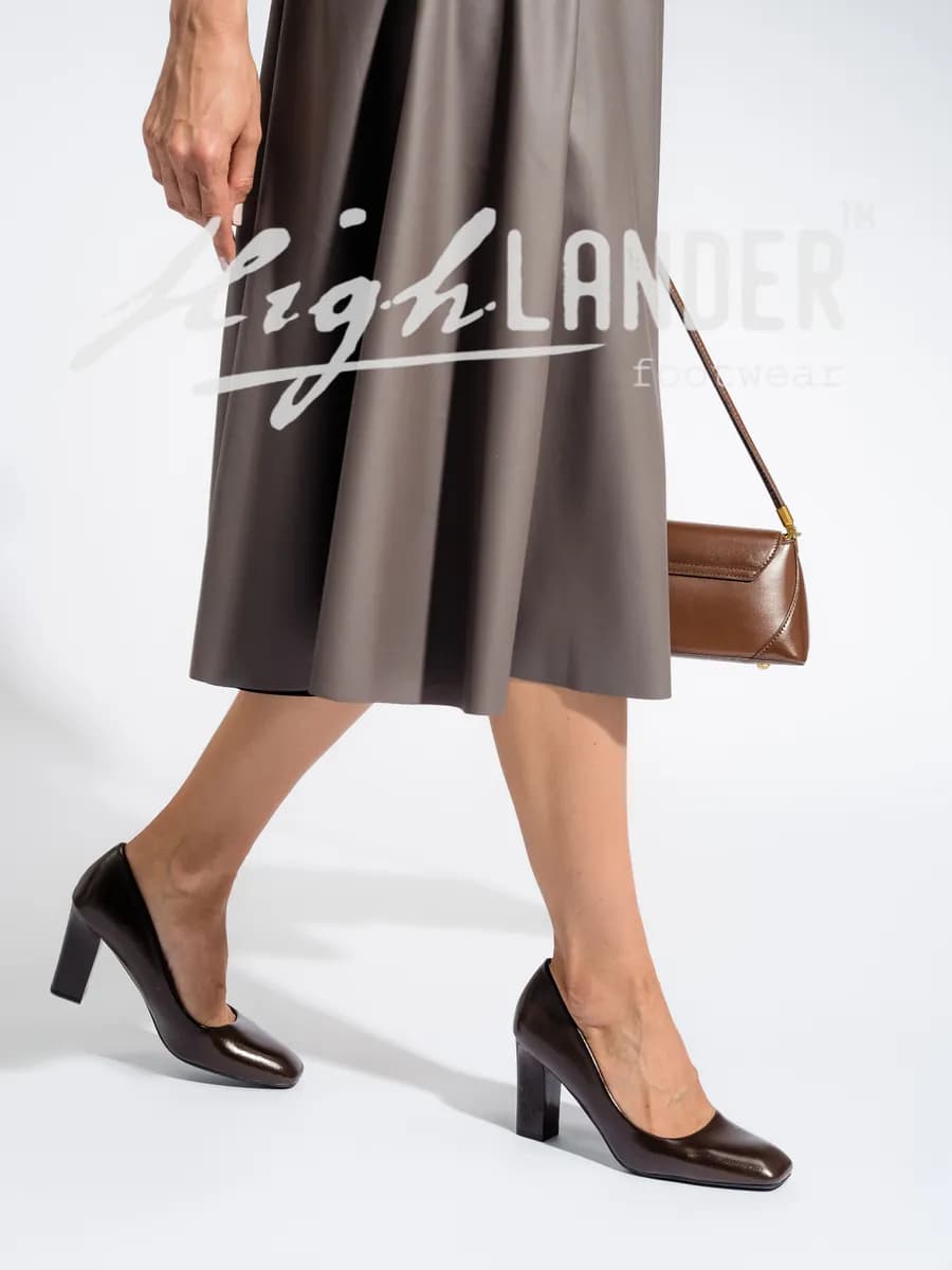 Туфли на каблуке лакированные