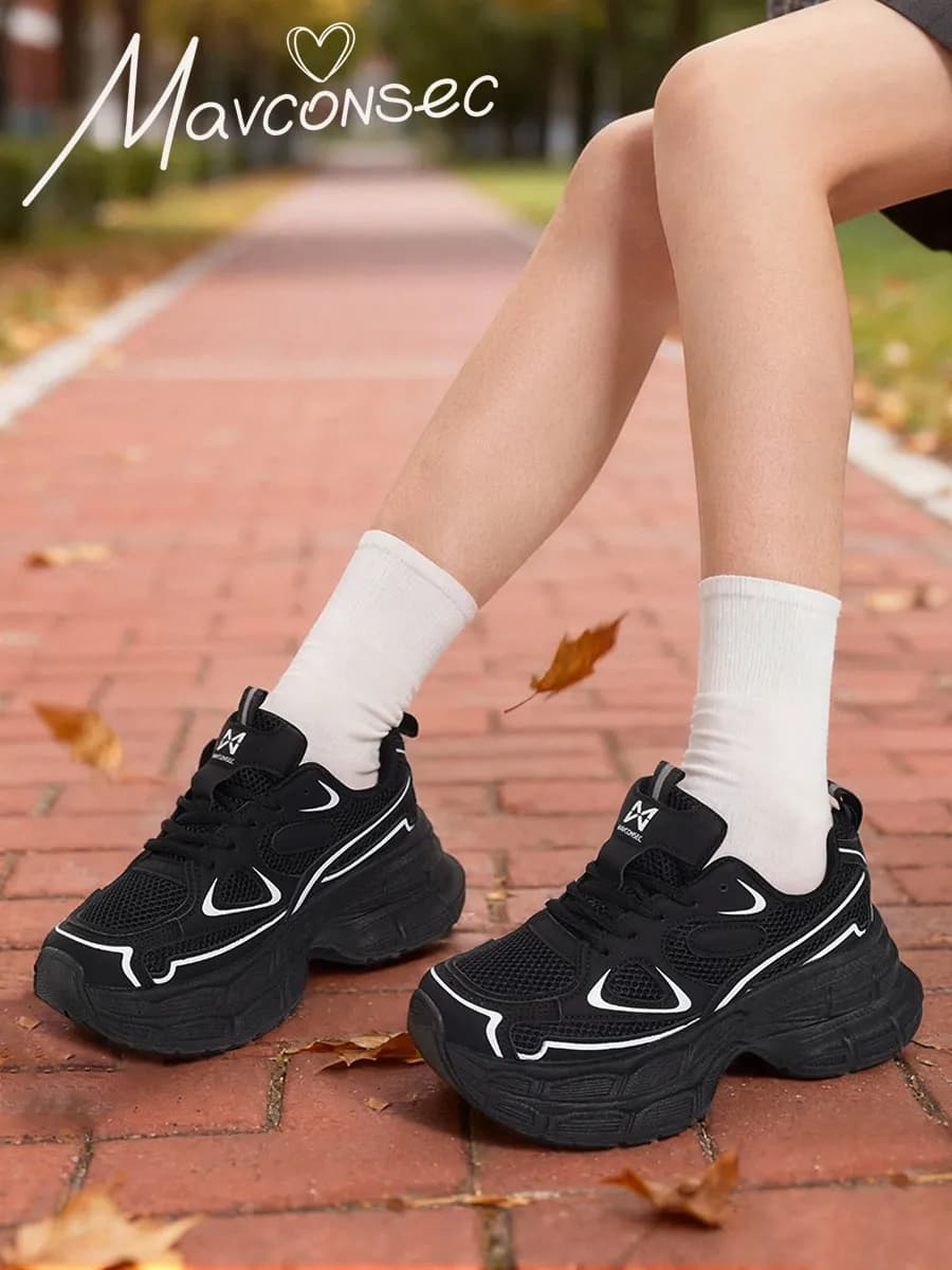 Кроссовки черные на платформе весна