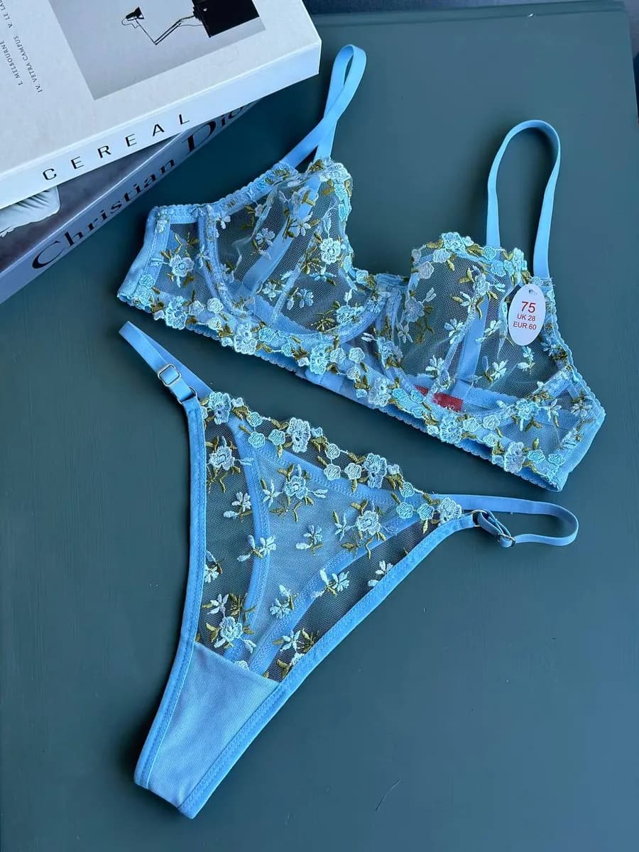 Комплект нижнего белья кружевное сетка