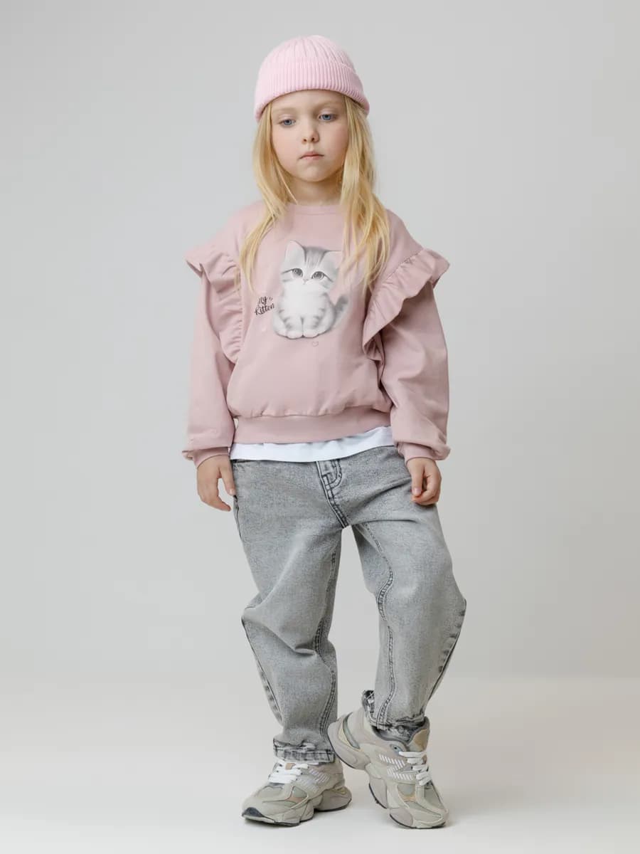 Свитшот с рюшами и принтом для девочки