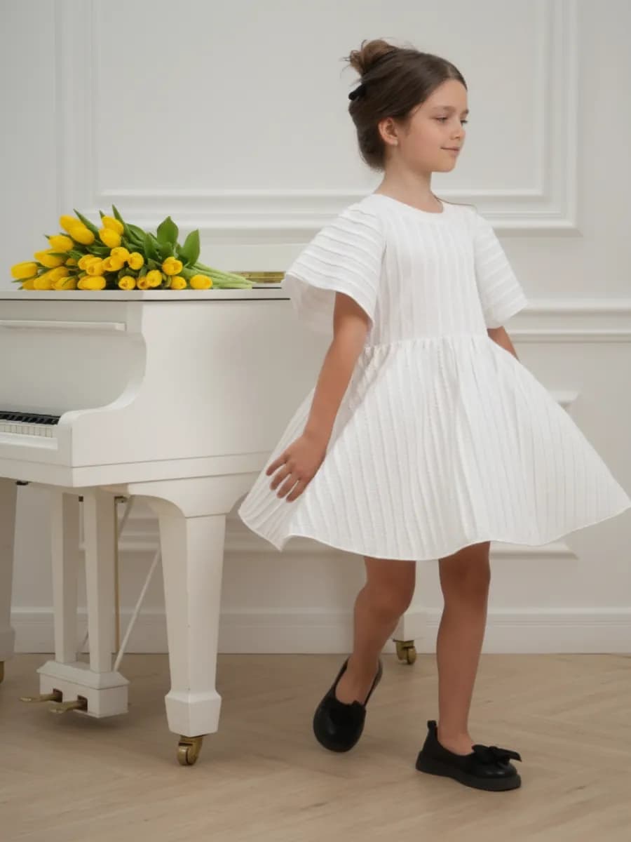 Платье для девочки белое нарядное