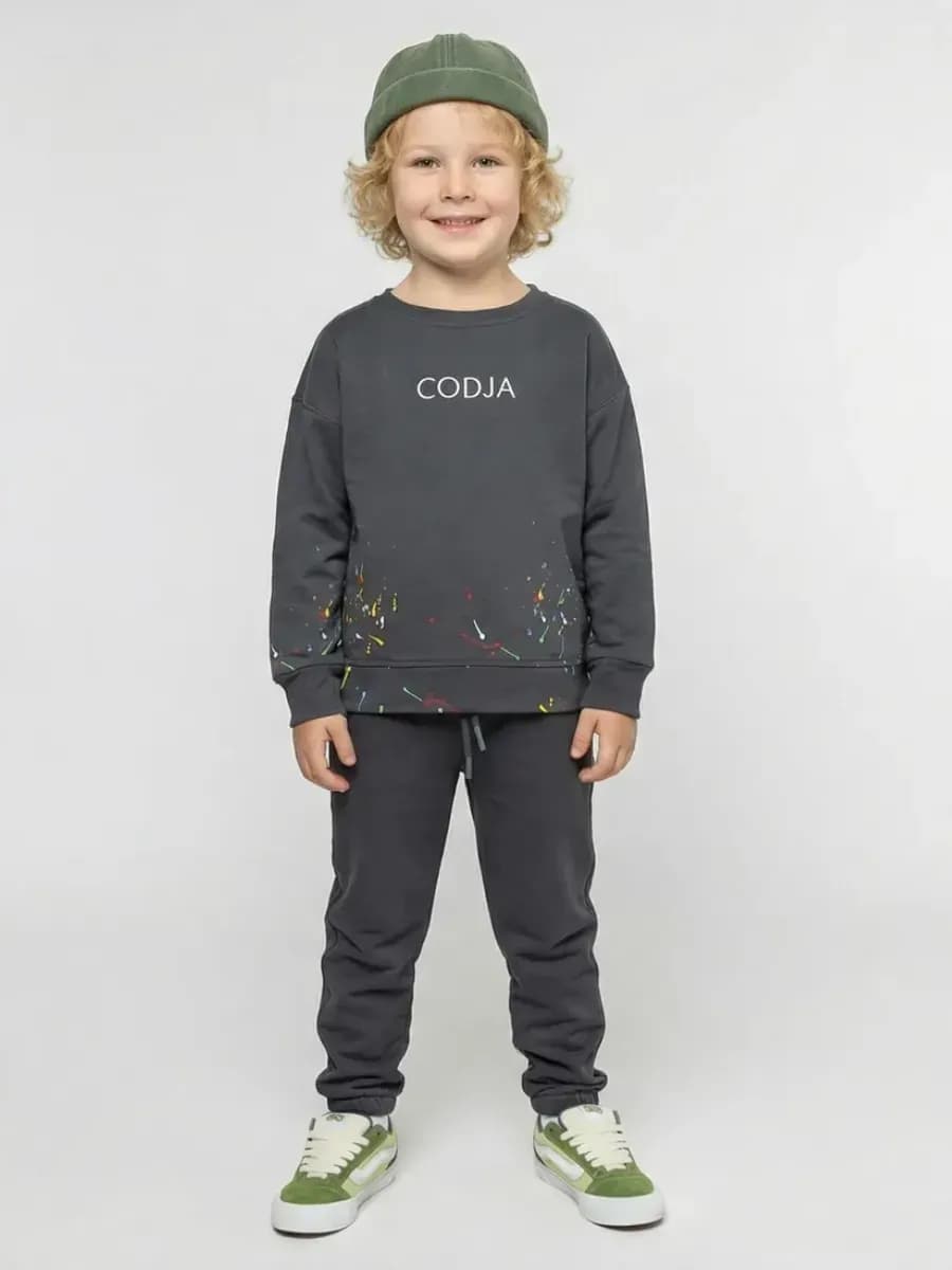 Спортивный костюм со свитшотом и штанами